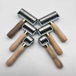 غلطک چسب فولادی دسته چوبی