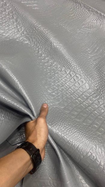 چرم گاوی کرکدیل خاکستری (طوسی روشن) - ( GKT-338 )